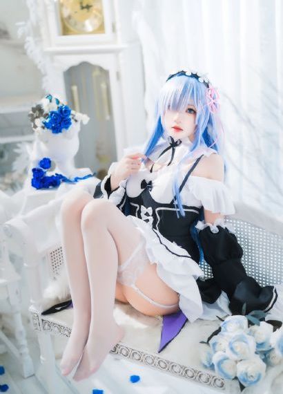 欧美女生高清手机壁纸_720高清完整版