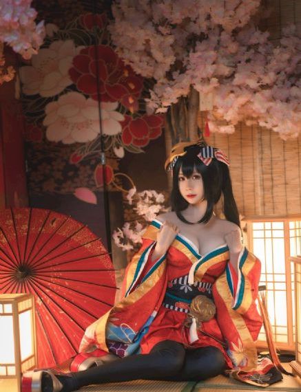 扒开胸罩疯狂揉搓奶头_剧情片日韩电影在线