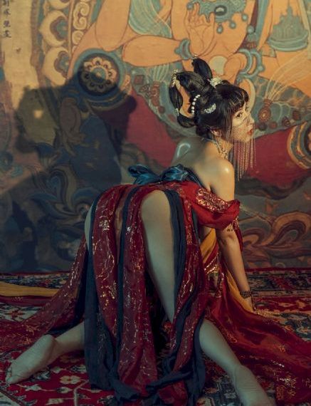 欧美公主发型_午夜在线观看完整版