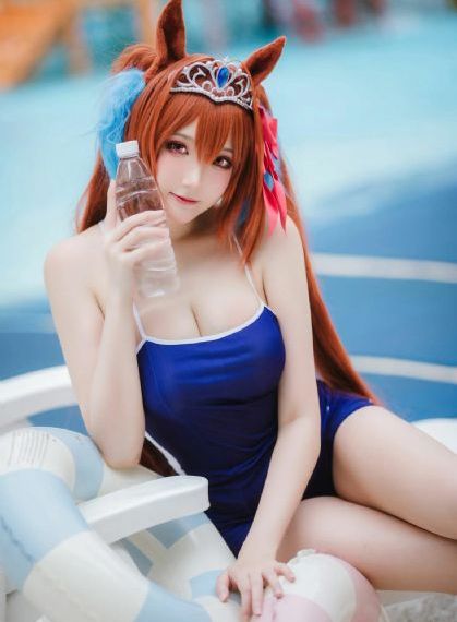 欧美妆带什么颜色美瞳_4K在线观看电视