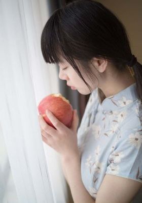 欧美a及片_十万网红美女美酱