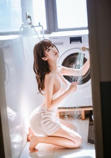 欧美性感美女啪啪啪_DVD电影免费在线