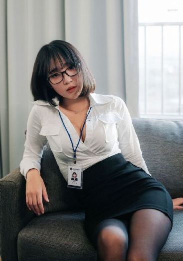 欧美美女在线观看_高清完整版免费在线观看