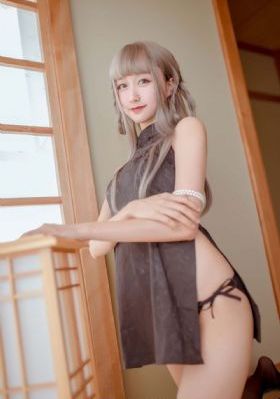 欧美西装街拍女款_BD国语电影在线看