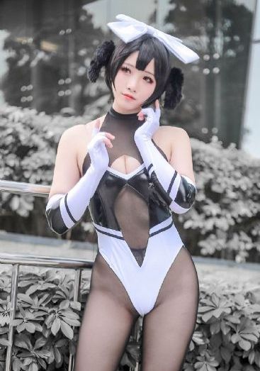 欧美高清男生头像_短视频完整无删减版